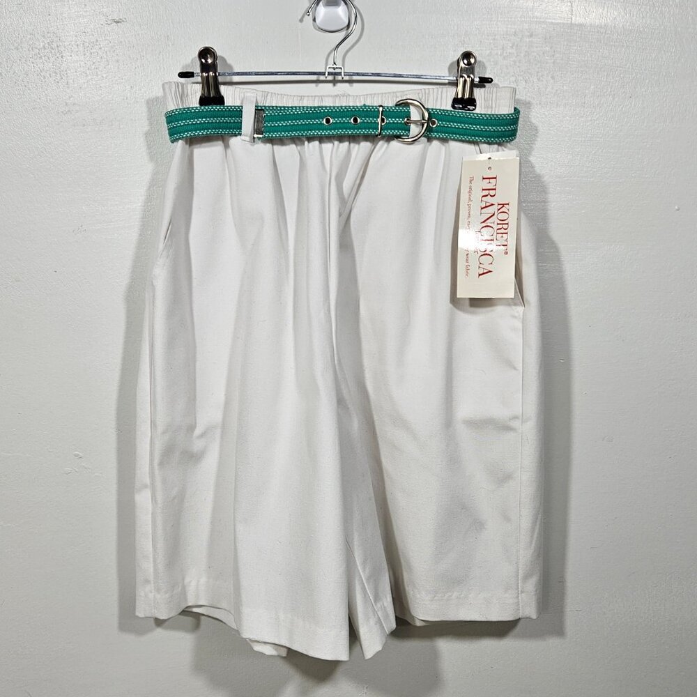 Koret Francisca Vintage - NWT - Shorts Size 8‎ White With Turquoise Belt (HS42)